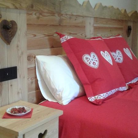 B&B Lorelei Gressoney-Saint-Jean Cameră foto